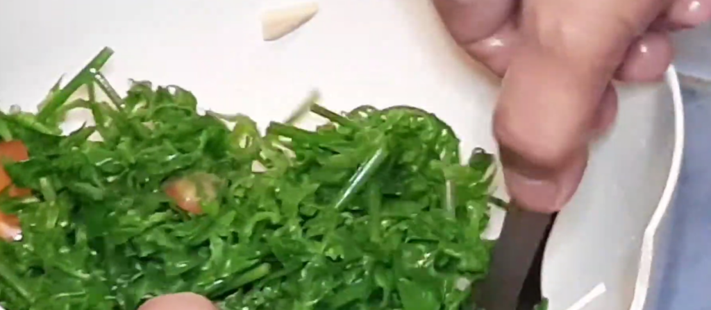 Toss everything gently until well combined. Serve immediately and enjoy.